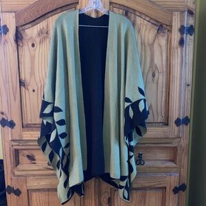 Women Amoroso green brown leaves merino wool shawl wrap